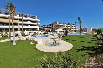 Luxuriöse Wohnung im Flamenca Village in der Nähe des Strandes und des Zenia Boulevard - Van Dam Estates