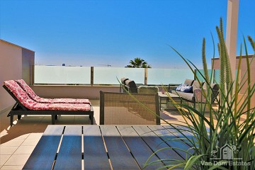 Penthouse with sunny roof terrace in San Pedro del Pinatar - Van Dam Estates