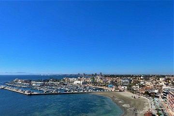 Apartment mit Meerblick direkt am Strand  - Van Dam Estates