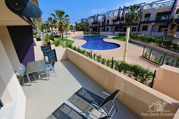 Ground floor apartment near to Mil Palmeras beach ?> - Van Dam Estates