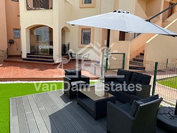 Ground floor apartment with spacious garden in Punta Prima - Van Dam Estates