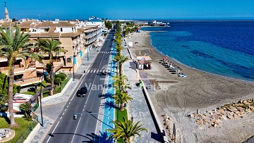 Appartement met zeezicht direct aan strand Lo Pagán - Van Dam Estates