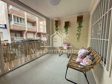 Appartement in Torrevieja - Verhuur - Van Dam Estates